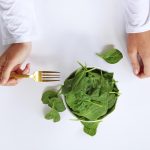 Diet dengan Daun Kelor? Ketahui Fakta Sebenarnya Sebelum Tertipu!