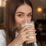 Kopi Campur Susu: Aman atau Berisiko bagi Kesehatan?